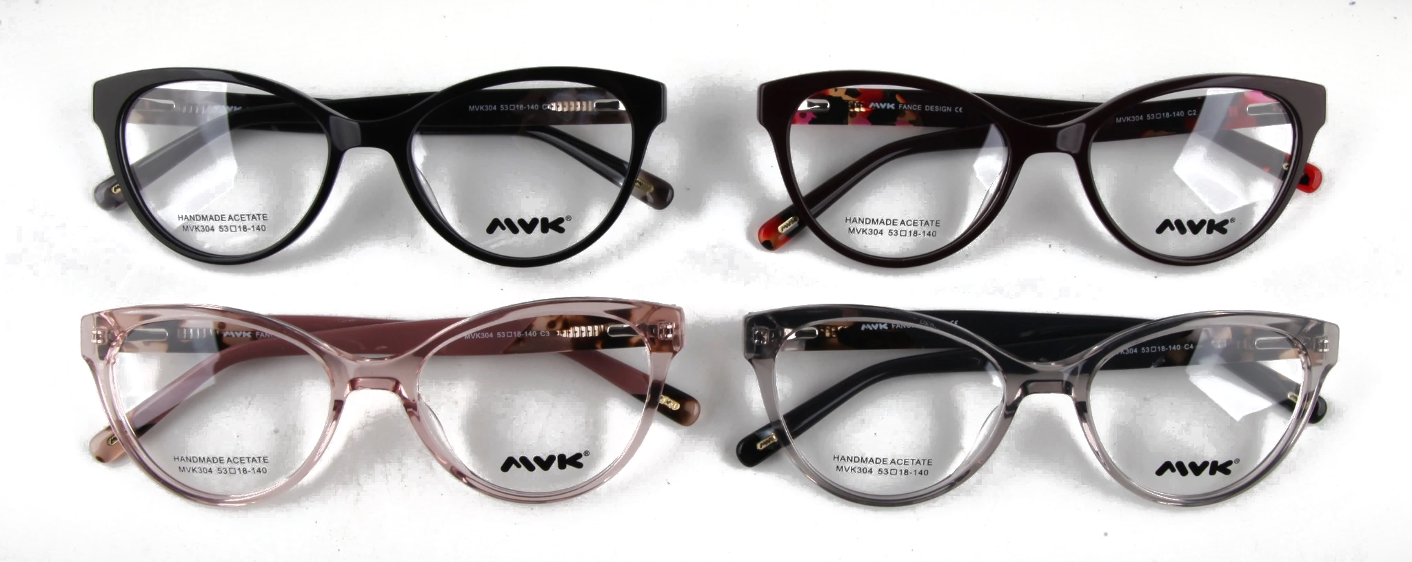Vista conjunta de las cuatro variantes del modelo MVK304